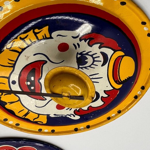 VTG Kirchhoff Clown Tin Noisemakers Colorful Carnival Clacker Toys Retro C. 1940 - Picture 12 of 13